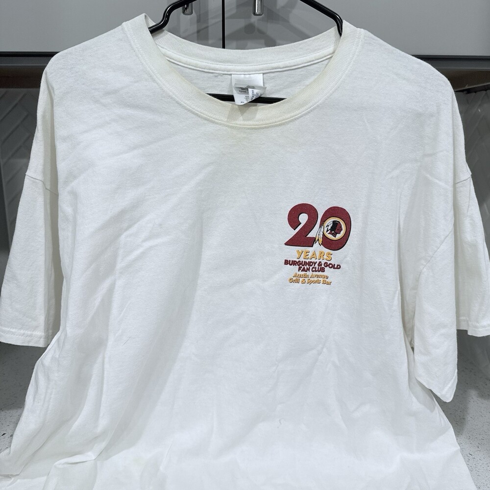 Vintage Hanes Austin Avenue Grill Washington Redskins Fan Club 2003 T-Shirt XL